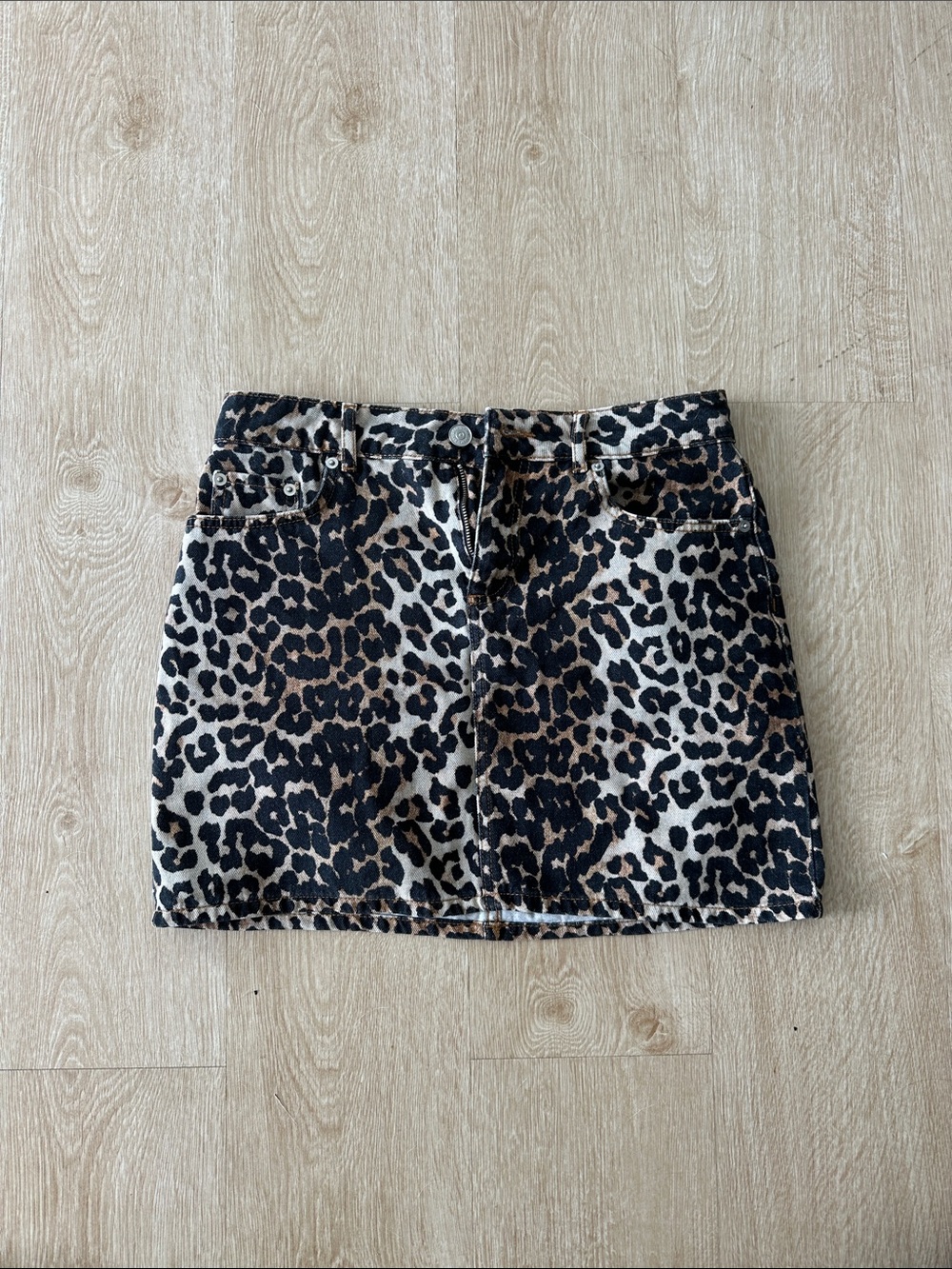 GANNI Leopard Print Mini Skirt - Black and Brown